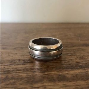 Tiffany & Co. Atlas Groove Band